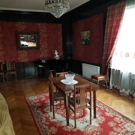 Shirim Guesthouse Zugdidi Buitenkant foto